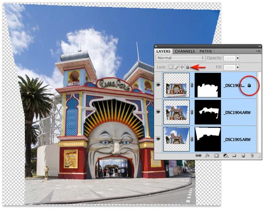 Adobe Photoshop CS4 Tutorial - Transforming A Smart Object In CS4